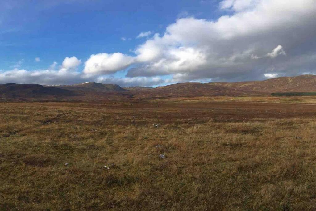 The Beeches Studio, Highlands Of Scotland Newtonmore Exterior foto